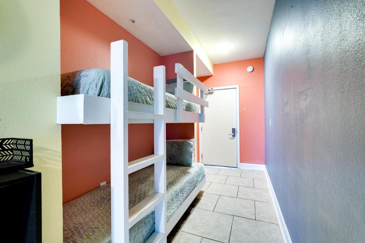 Pcb With Amenities And Ocean Views Apartment *